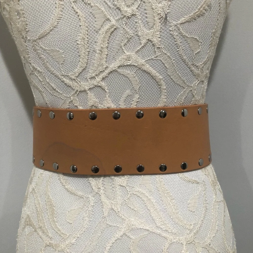 Calvin Klein Tan Leather Studded Belt Sz.‎ M